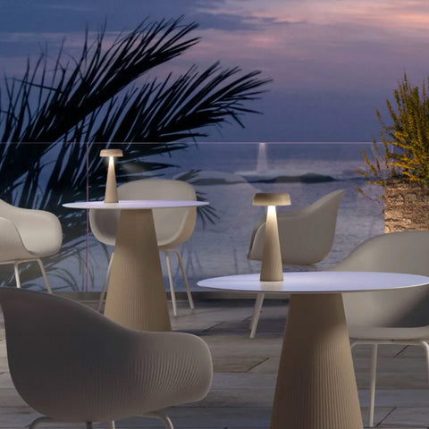 TAVOLO FADE DINING PLUST +